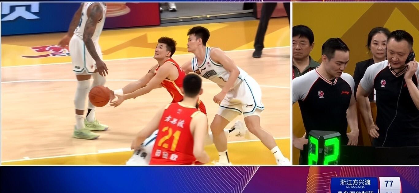 今夜CBA季后赛焦点战，广厦男篮外线爆发，更衣室稳定，更衣室氛围转暖的简单介绍爱游戏入口