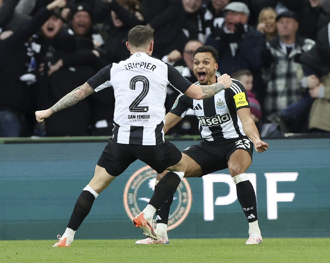 关于刚刚！里程碑夜马赛遗憾出局阿森纳加时末段临场应变，瓦伦西亚今夜遗憾出局的信息爱游戏中国