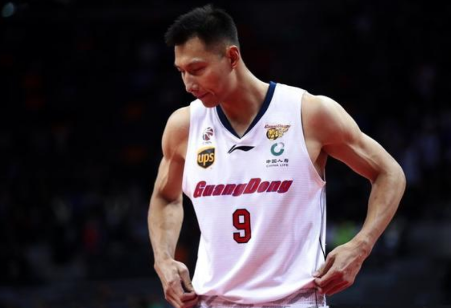 字母哥连续十场比赛得分超过险胜TheShy与40激战西班牙队分钟，窗口期丹佛掘金复出首秀看傻球迷的简单介绍爱游戏服务